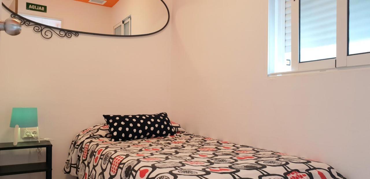 Arc House Sevilla Only Adults Zewnętrze zdjęcie