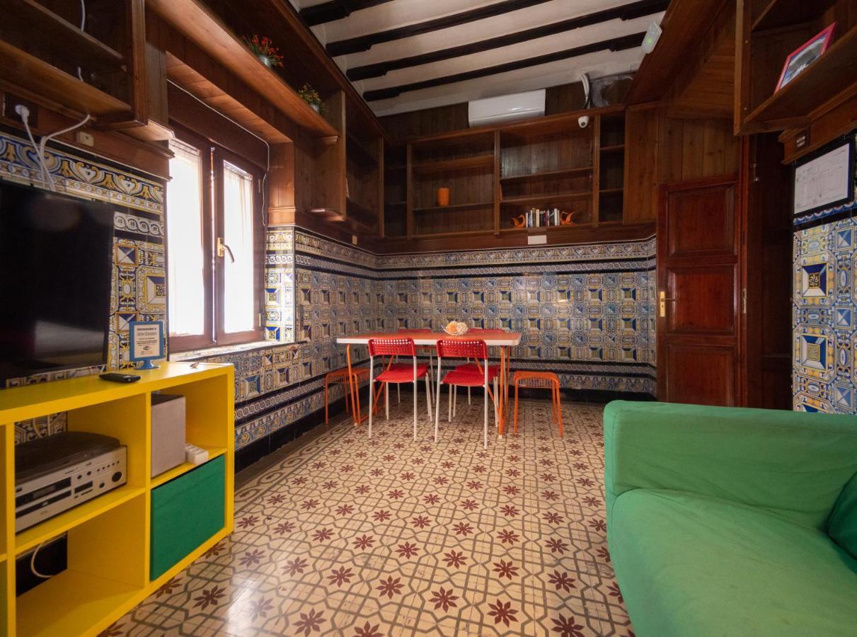 Arc House Sevilla Only Adults Zewnętrze zdjęcie