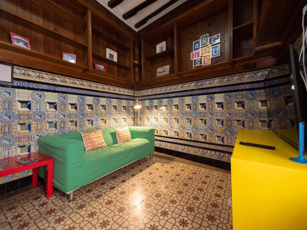 Arc House Sevilla Only Adults Zewnętrze zdjęcie
